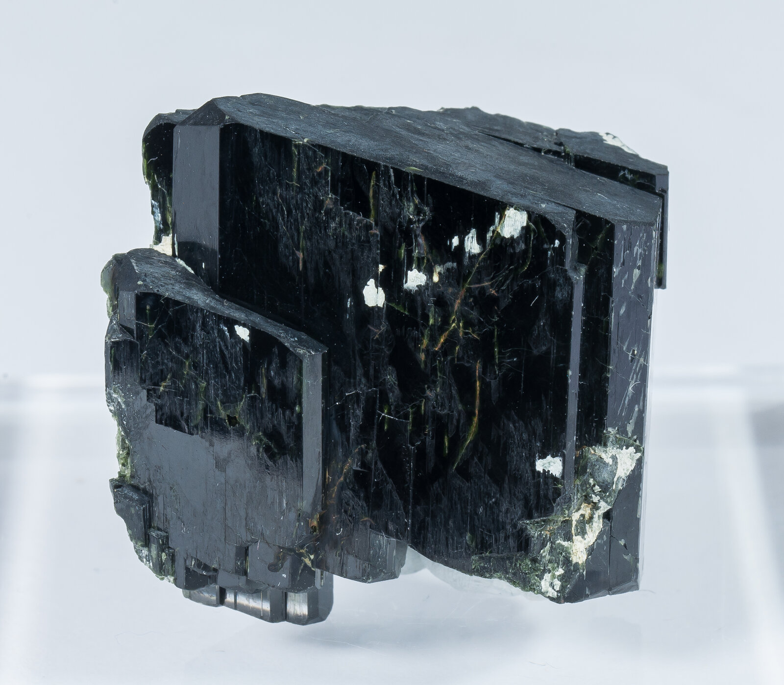 specimens/s_imagesAN1/Augite-TP87AN1s2.jpg