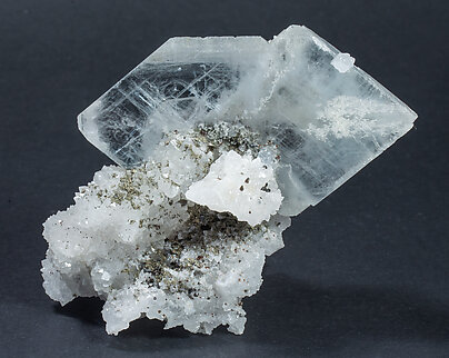 Baryte with Quartz and Pyrite.