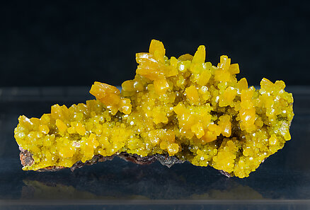 Pyromorphite. Front