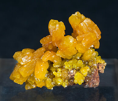 Pyromorphite. Front