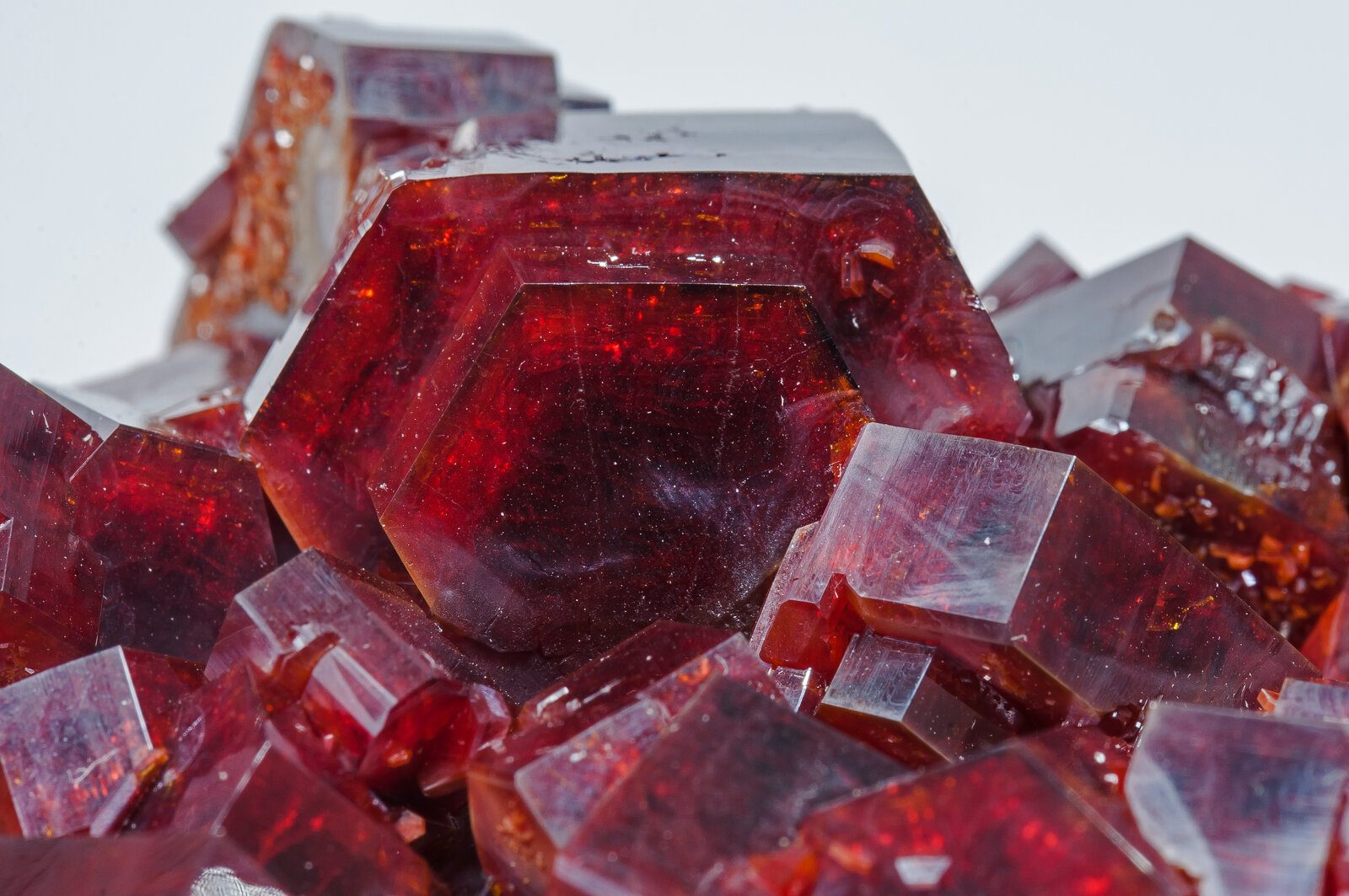 specimens/s_imagesAN1/Vanadinite-EF86AN1d1.jpg