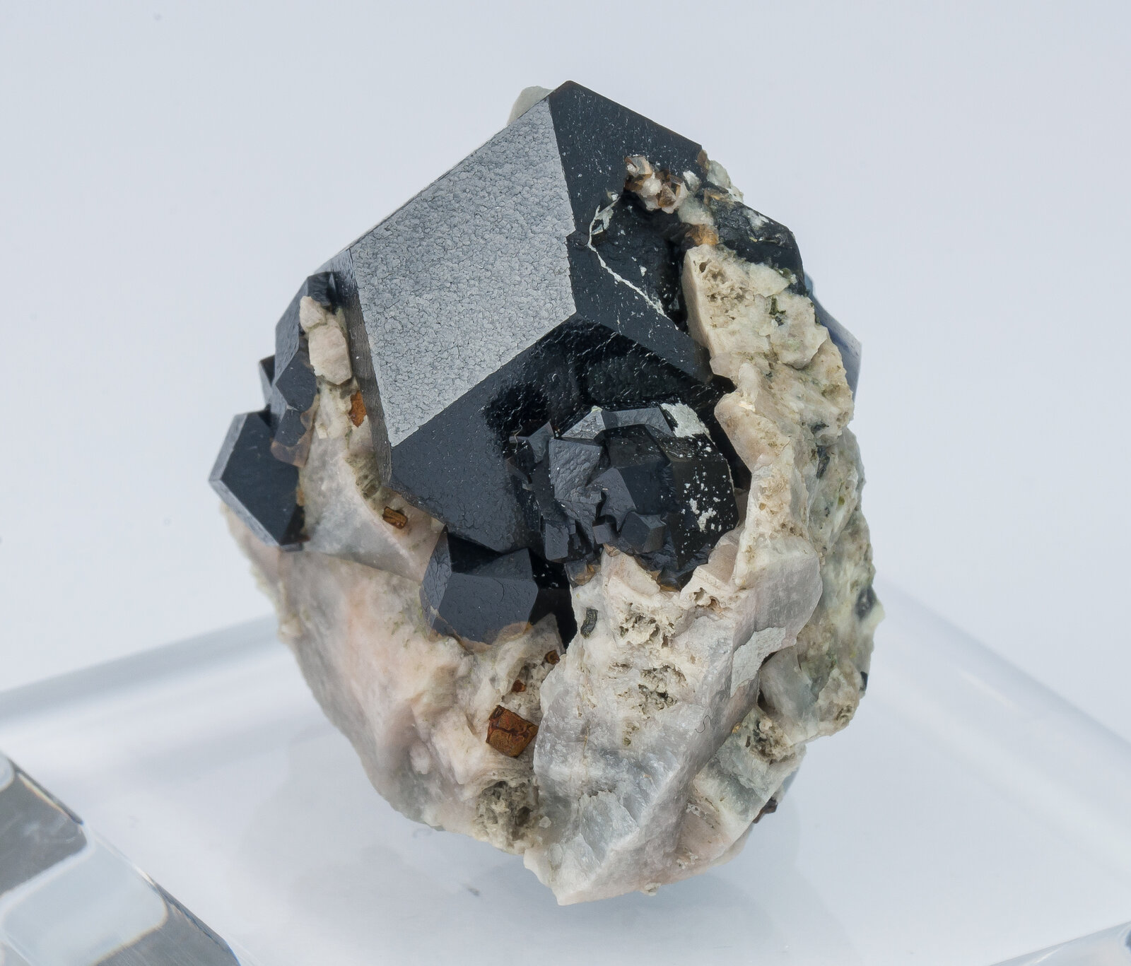 specimens/s_imagesAN2/Andradite-TQ26AN2s.jpg