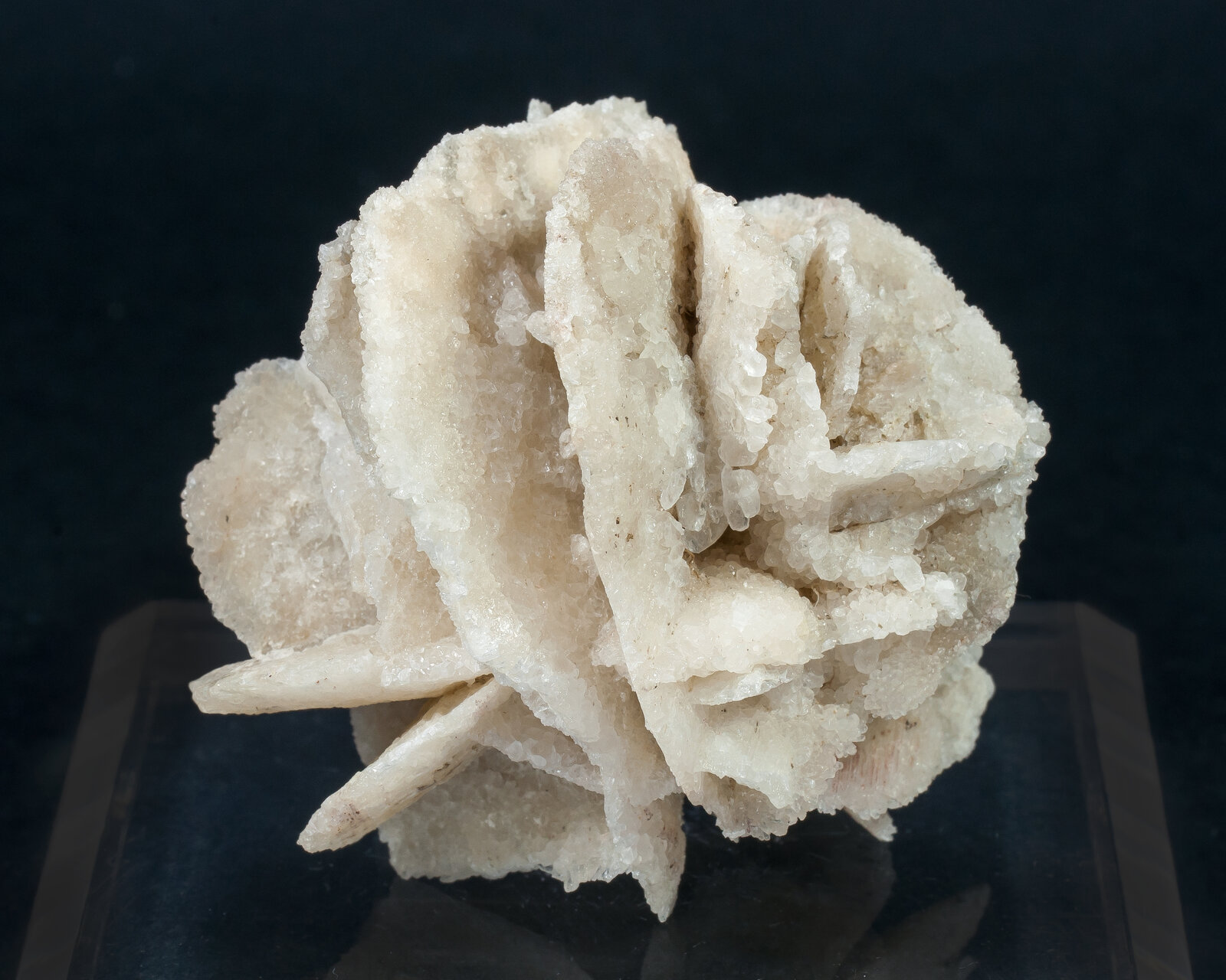 specimens/s_imagesAN2/Calcite-NG11AN2f.jpg