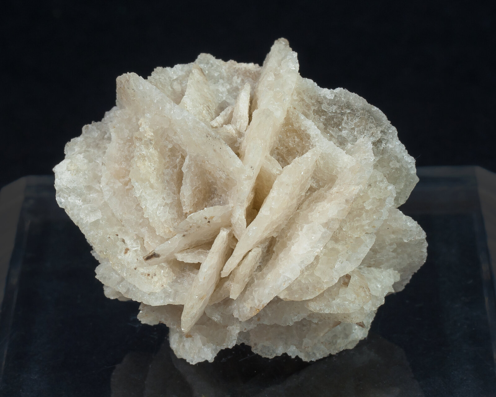 specimens/s_imagesAN2/Calcite-NQ10AN2f.jpg