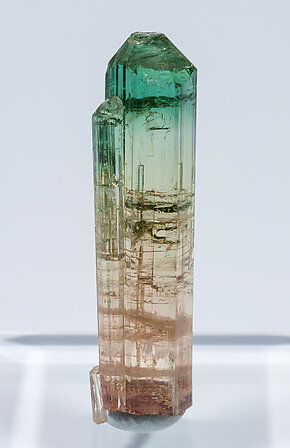 Elbaite. Front