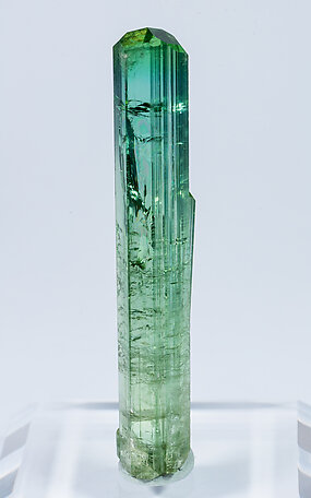 Elbaite. Front