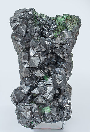 Gersdorffite with Nickeline and Annabergite.