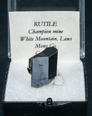 Rutile. 