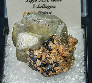 Siderite with Calcite and Sphalerite. 