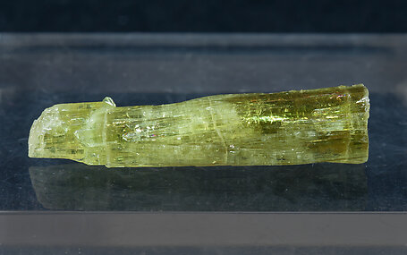 Vesuvianite. Side