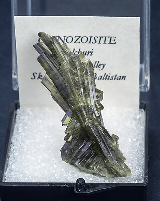 Clinozoisite.