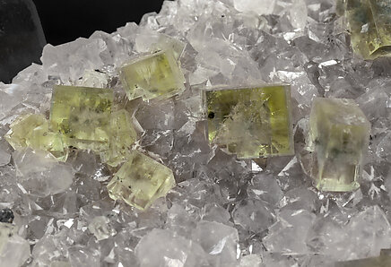 Fluorite with Quartz and Sphalerite. 