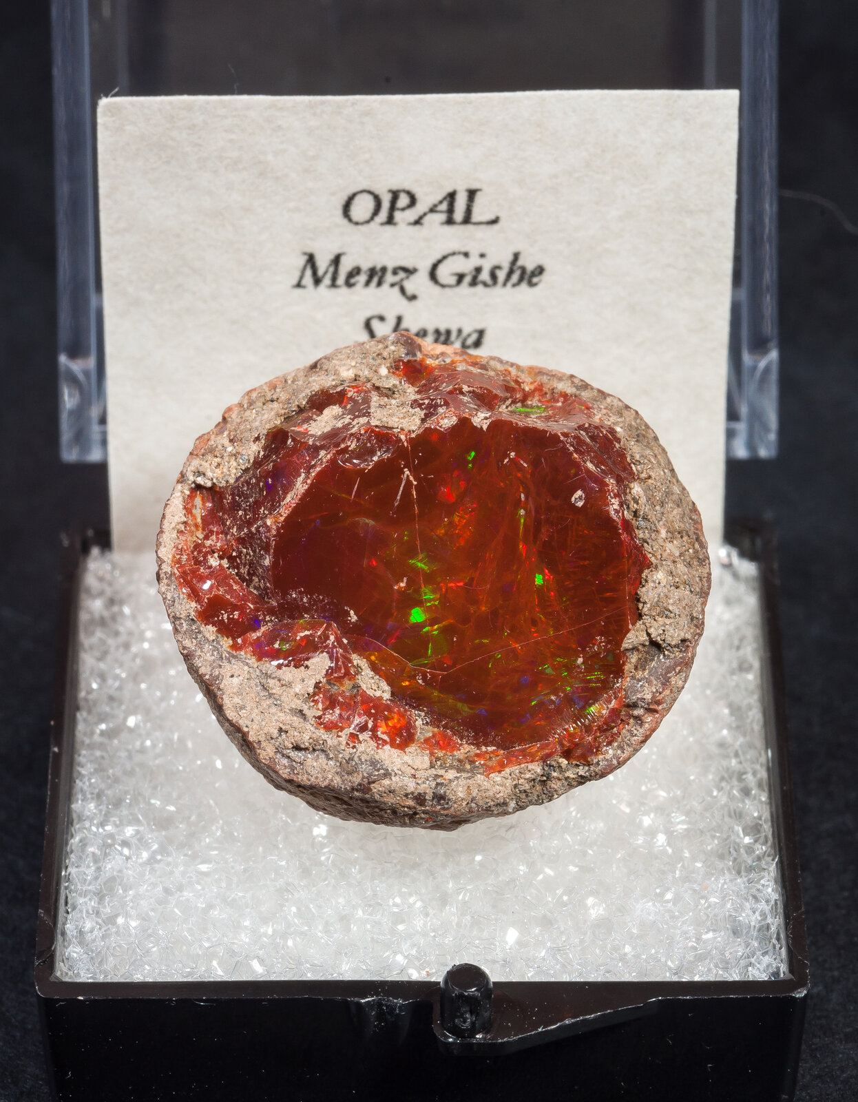 specimens/s_imagesAN3/Opal-TVQ62AN3f1.jpg