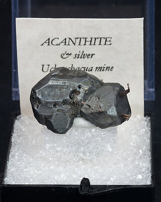 Acanthita con Plata.