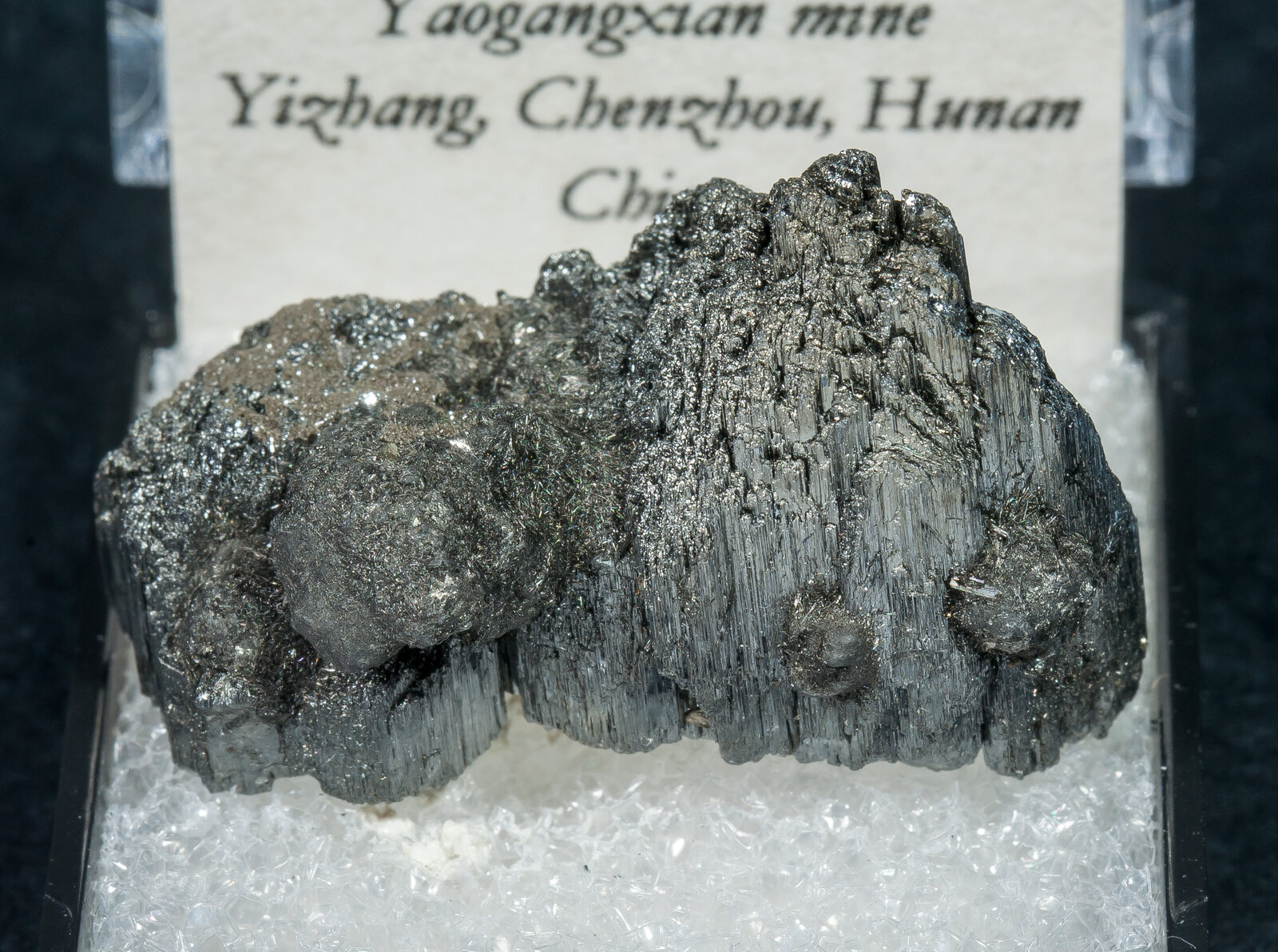 specimens/s_imagesAN4/Bournonite-TTV14AN4f2.jpg
