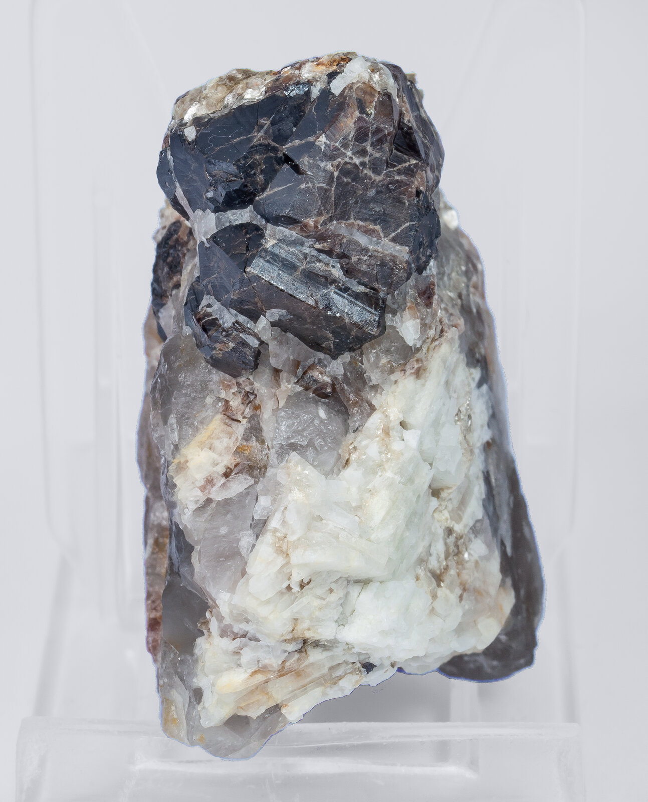 specimens/s_imagesAN4/Cassiterite-TFR26AN4f.jpg
