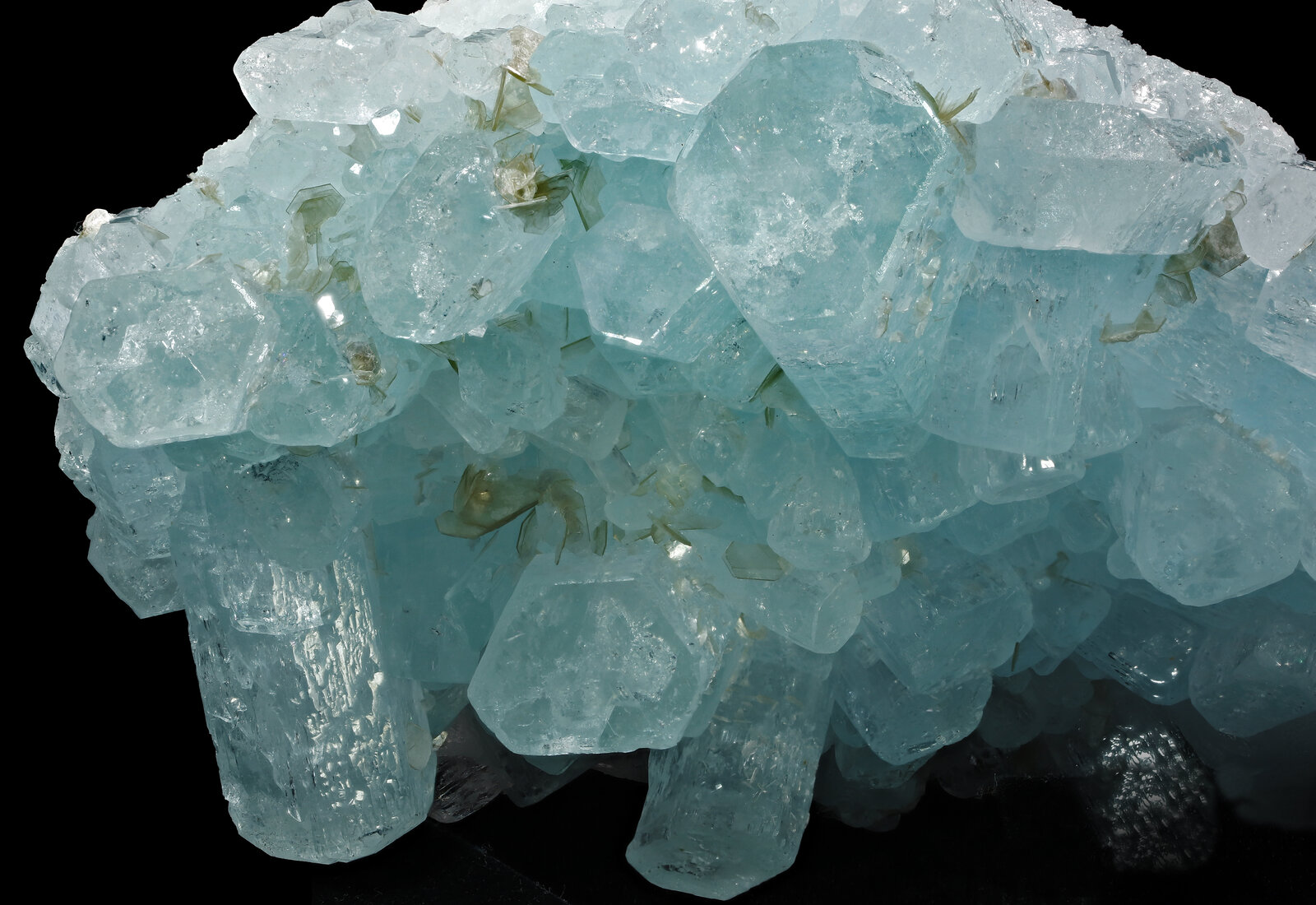 specimens/s_imagesAN5/Beryl_aquamarine-NQR47AN5_0906_t.jpg