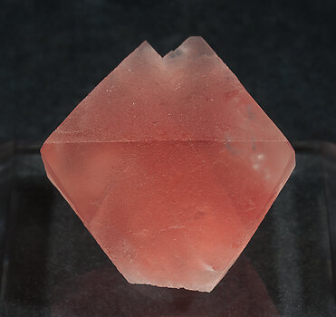 Fluorite (octahedral). Front