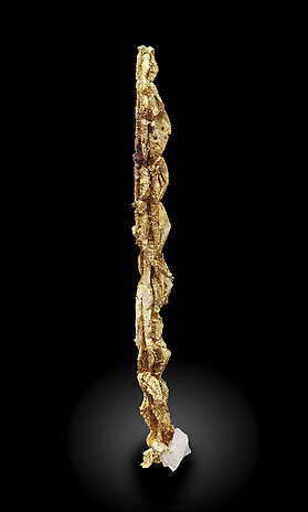 Gold (spinel twin) with Quartz.