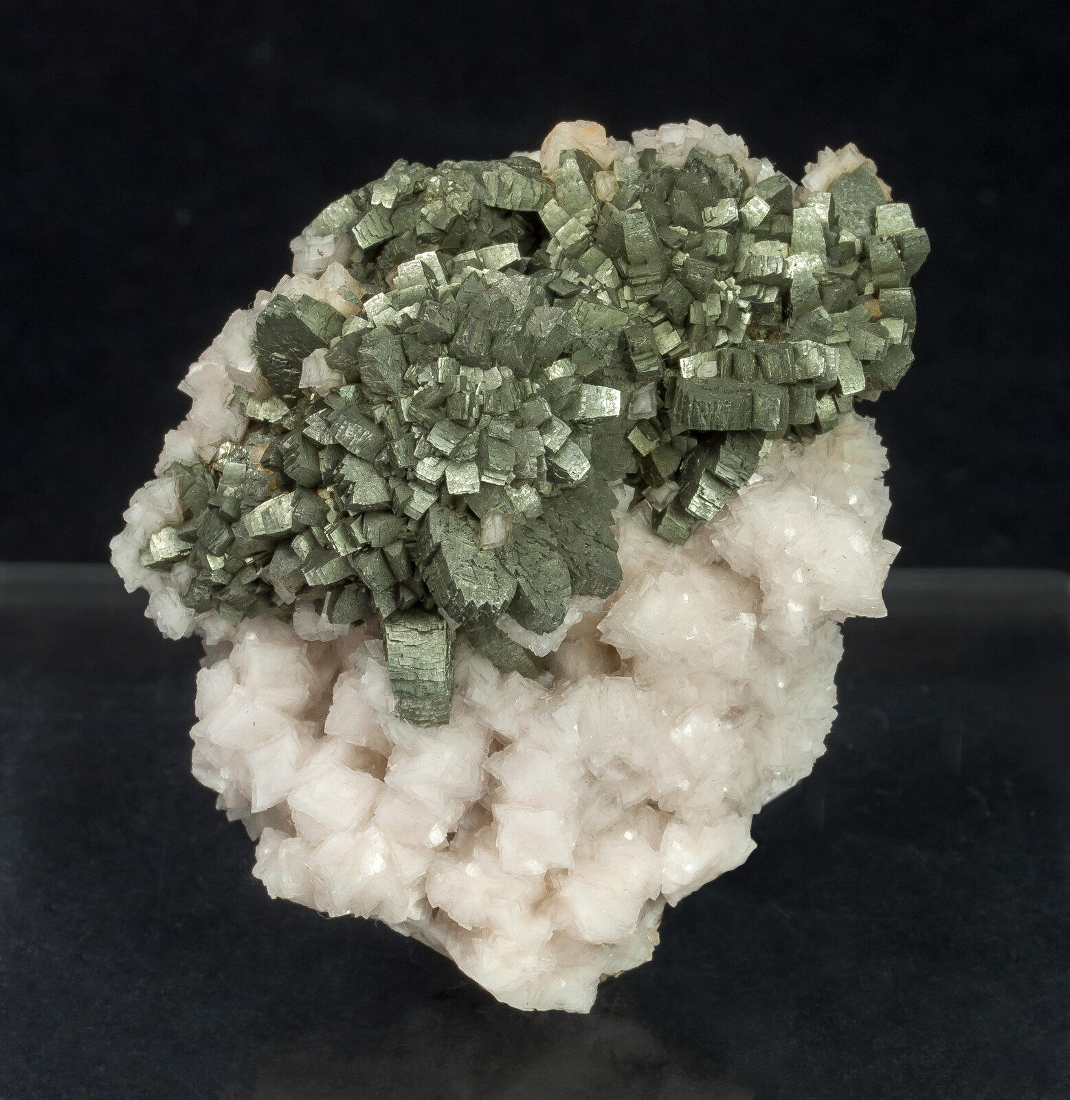 specimens/s_imagesAN5/Marcasite-JFD07AN5f.jpg