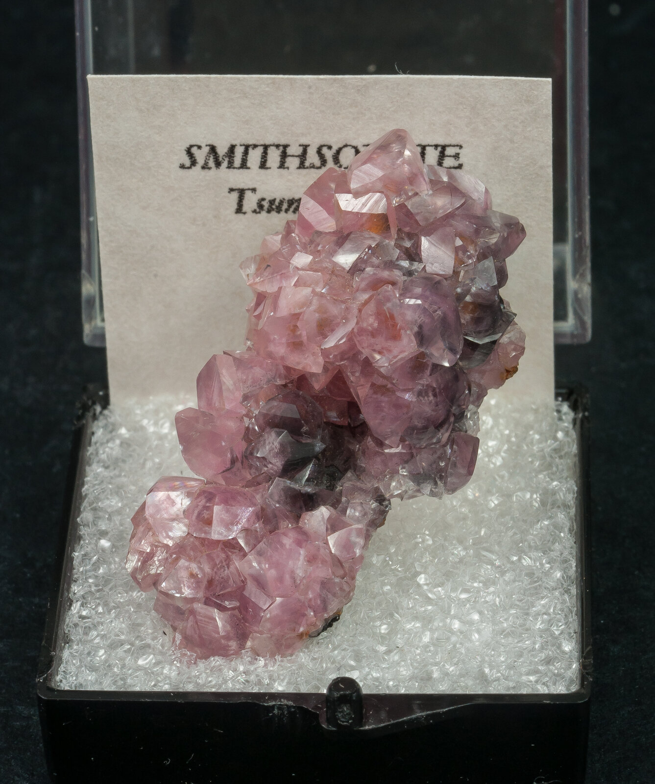 specimens/s_imagesAN5/Smithsonite-TMG87AN5f1.jpg