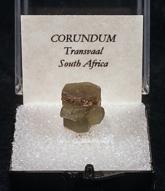 Corundum. Front