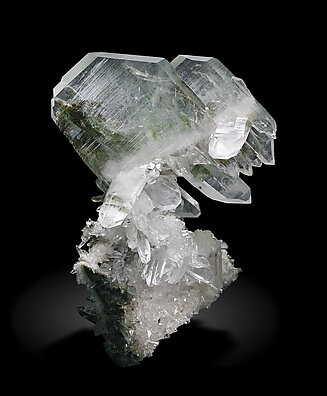 Quartz (variety faden) with Chlorite inclusions. Front / Photo: Joaquim Calln