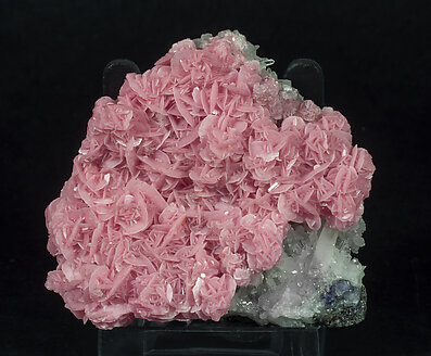 Rhodochrosite with Quartz. Side