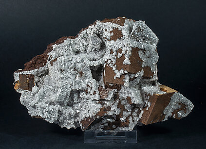 Dolomite (variety Fe-bearing dolomite) with Calcite. 