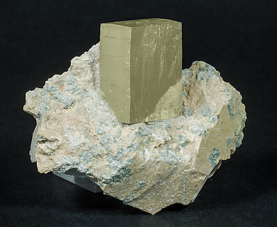 Pyrite. Side