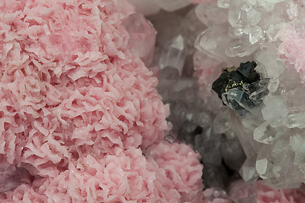 Rhodochrosite with Sphalerite and Quartz. 