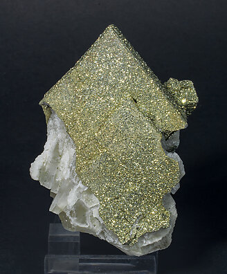 Pyrite perimorphic of Baryte.