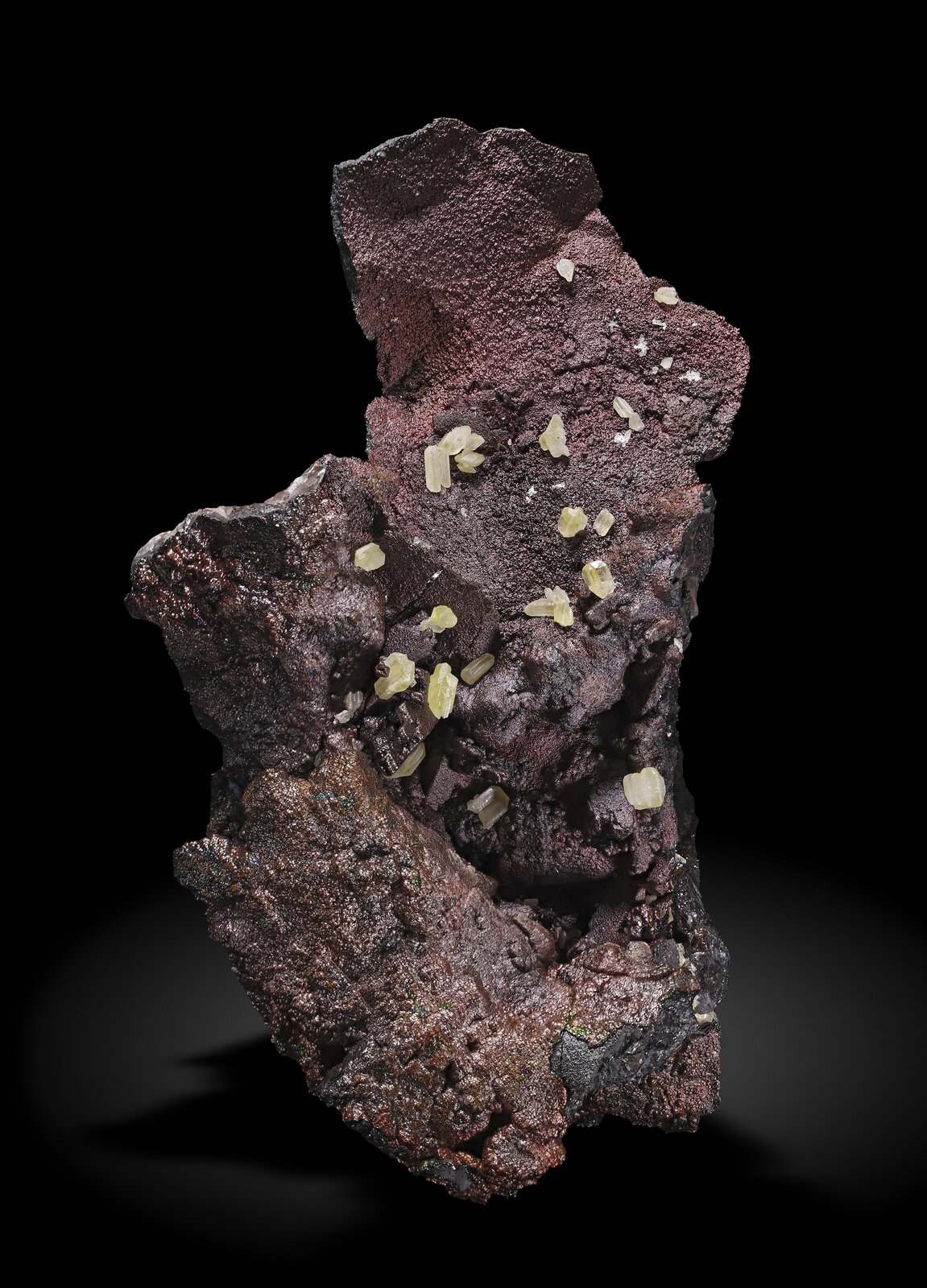 specimens/s_imagesAN8/Cerussite-NRF89AN8_0400_f.jpg