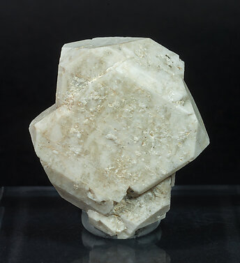 Orthoclase (Carlsbad twin).