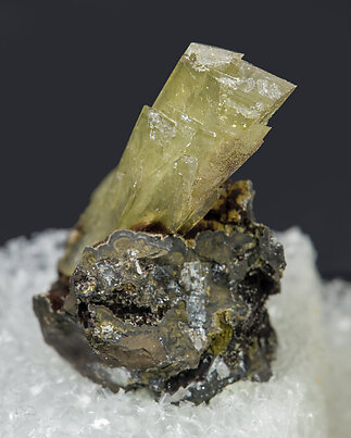 Adamite. Side