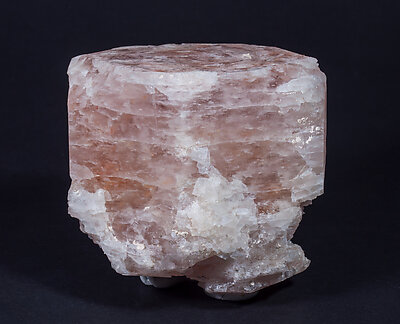 Beryl (variety morganite).