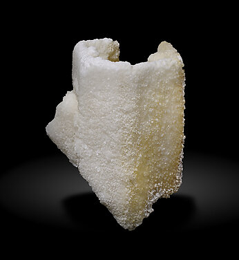 Calcite (variety kanonenspat) with Quartz.