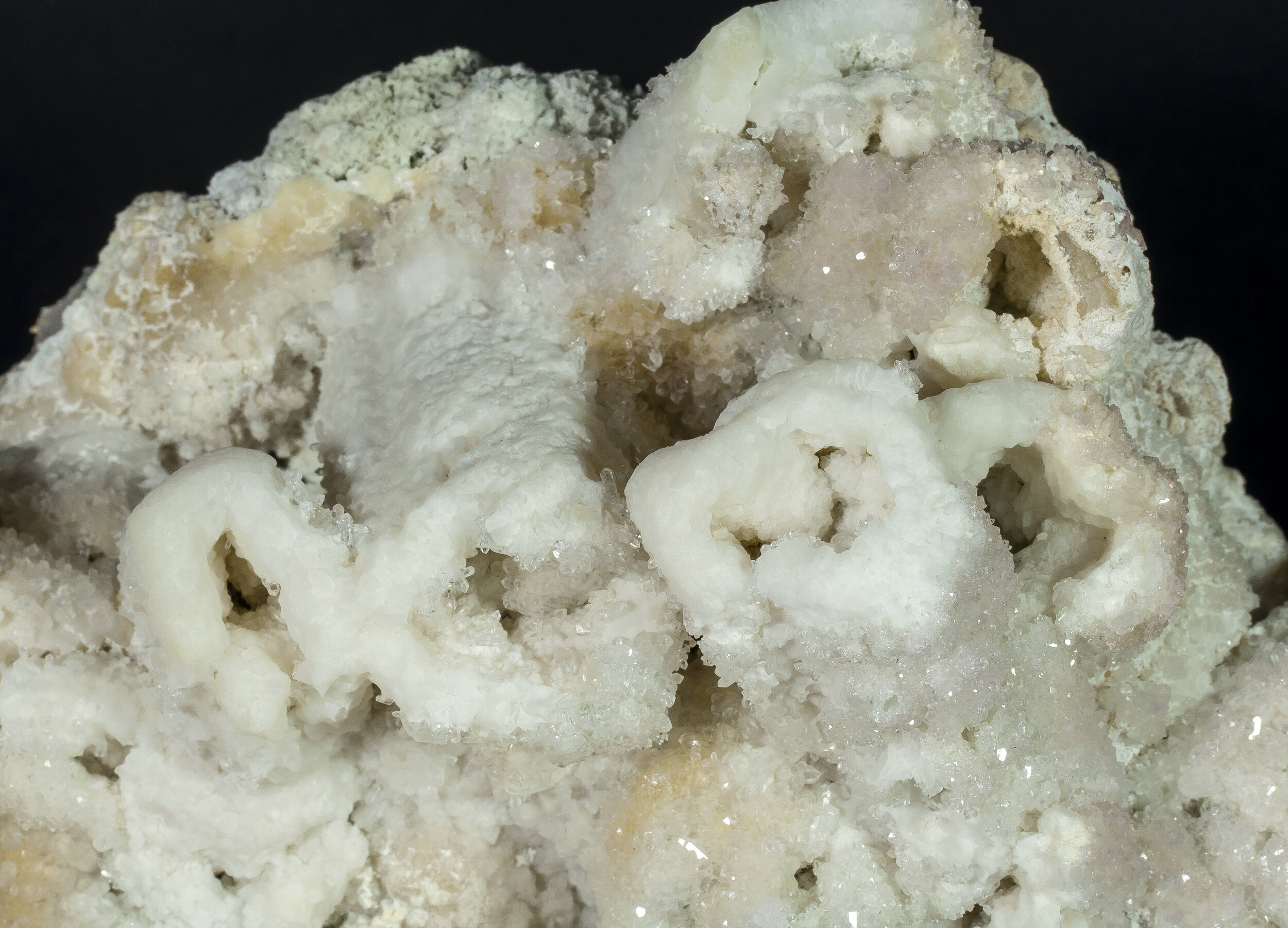 specimens/s_imagesAO0/Calcite-MRR37AO0d1.jpg