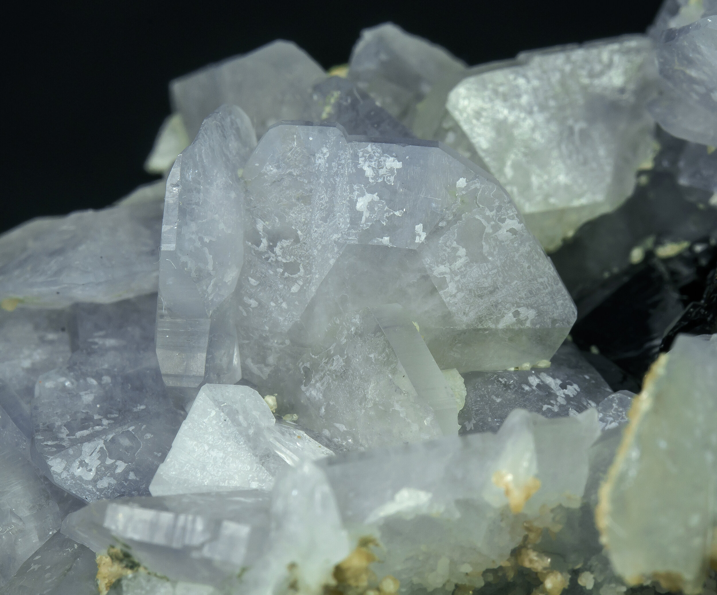 specimens/s_imagesAO0/Fluorapatite-JFD76AO0d.jpg