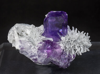 Fluorite with Quartz.