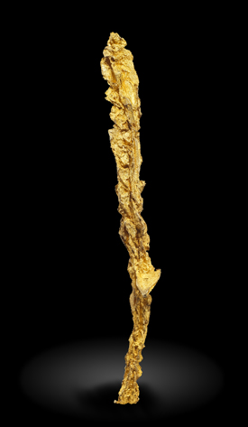 Oro (macla de la espinela). Vista lateral / Foto: Joaquim Callén