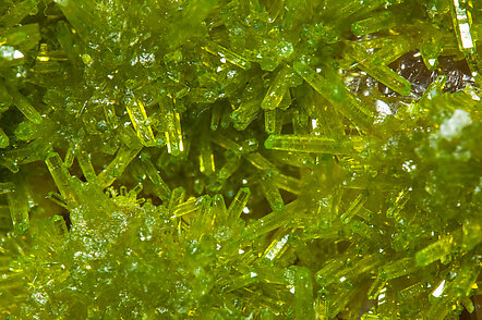 Pyromorphite with Fluorite. 