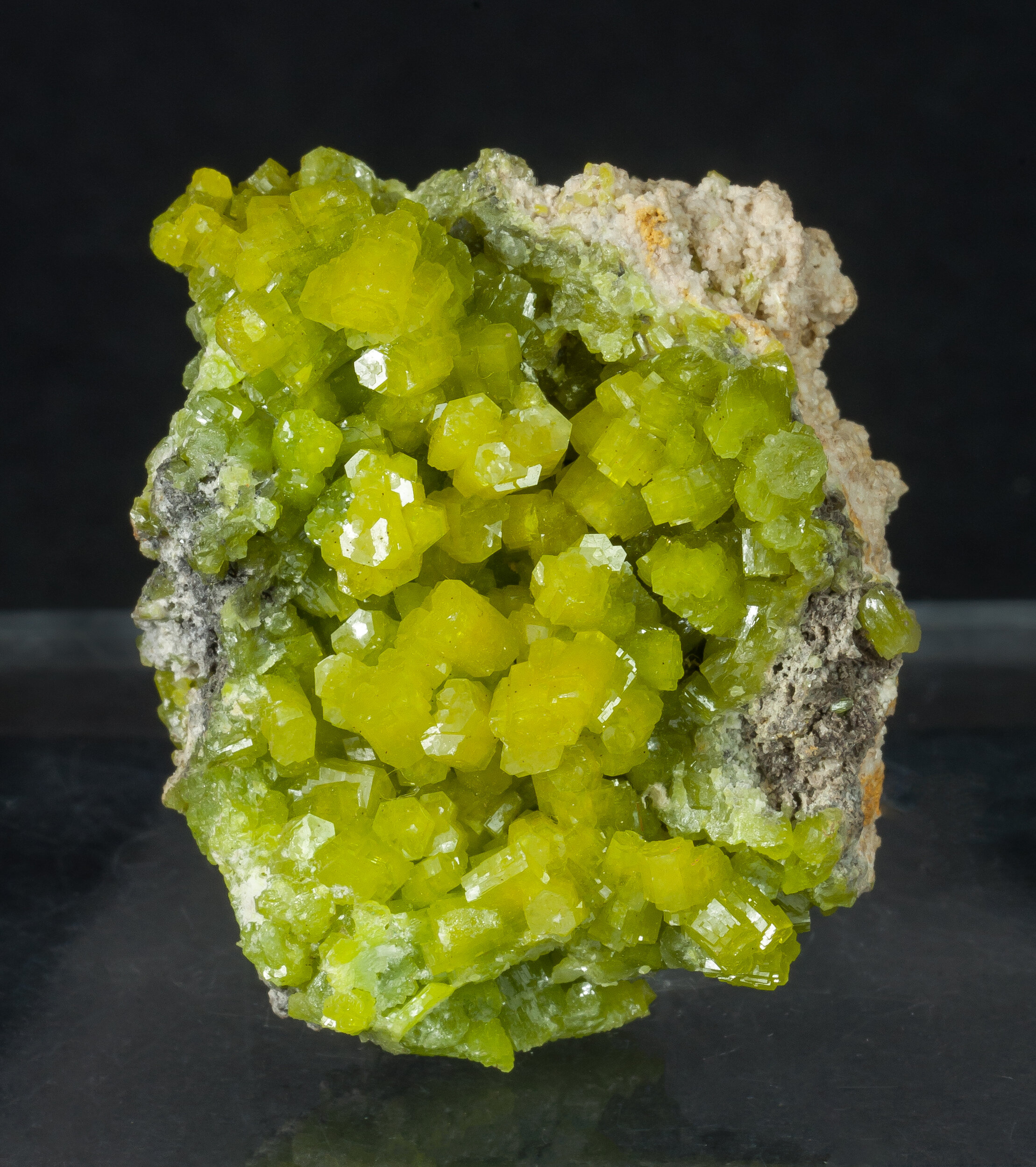 specimens/s_imagesAO0/Pyromorphite-JFD66AO0s.jpg