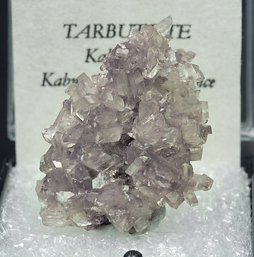 Tarbuttite. 