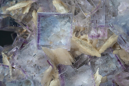 Fluorite with Baryte and Quartz. 