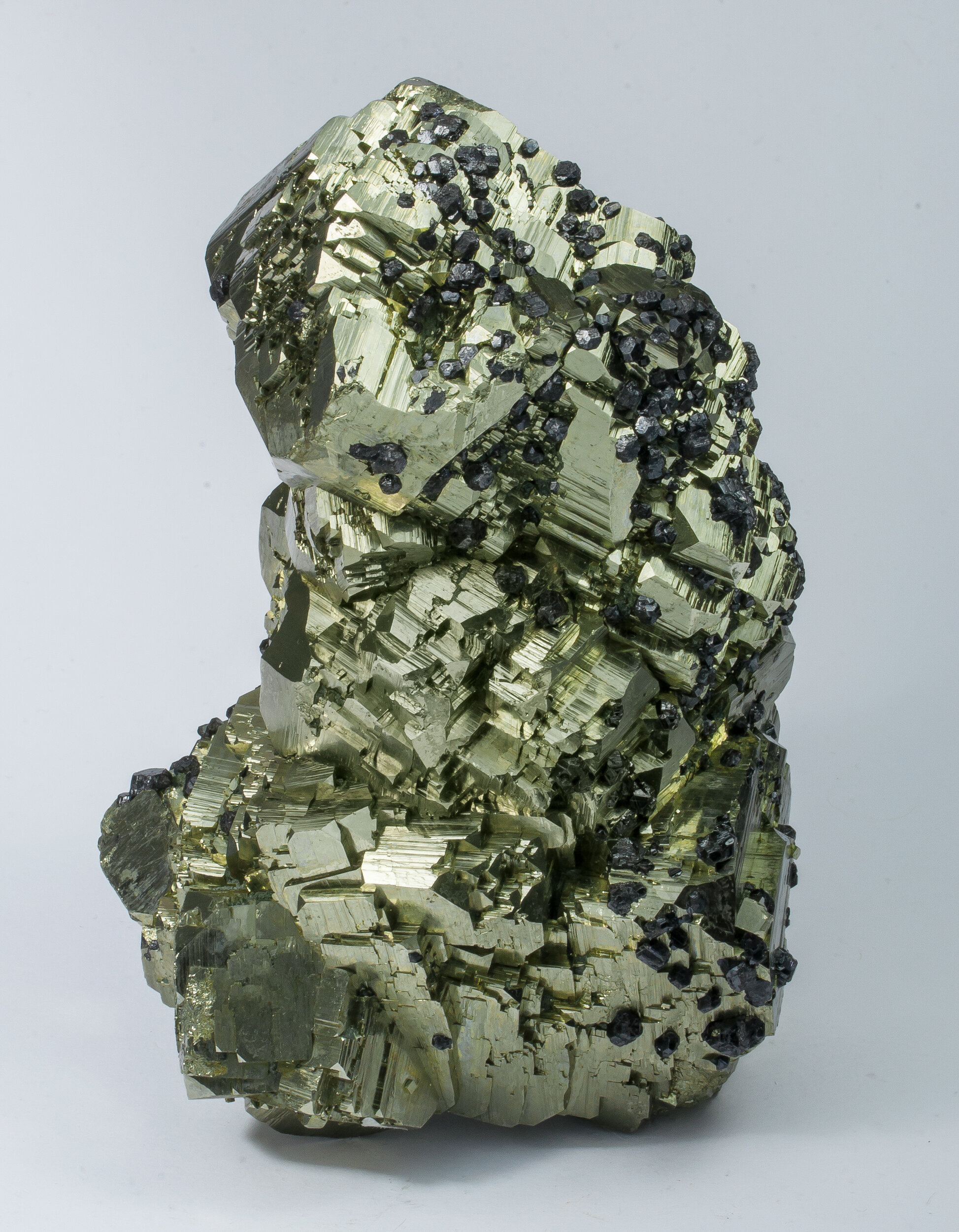 specimens/s_imagesAO1/Pyrite-EMF96AO1rs2.jpg