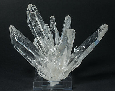 Quartz. Front