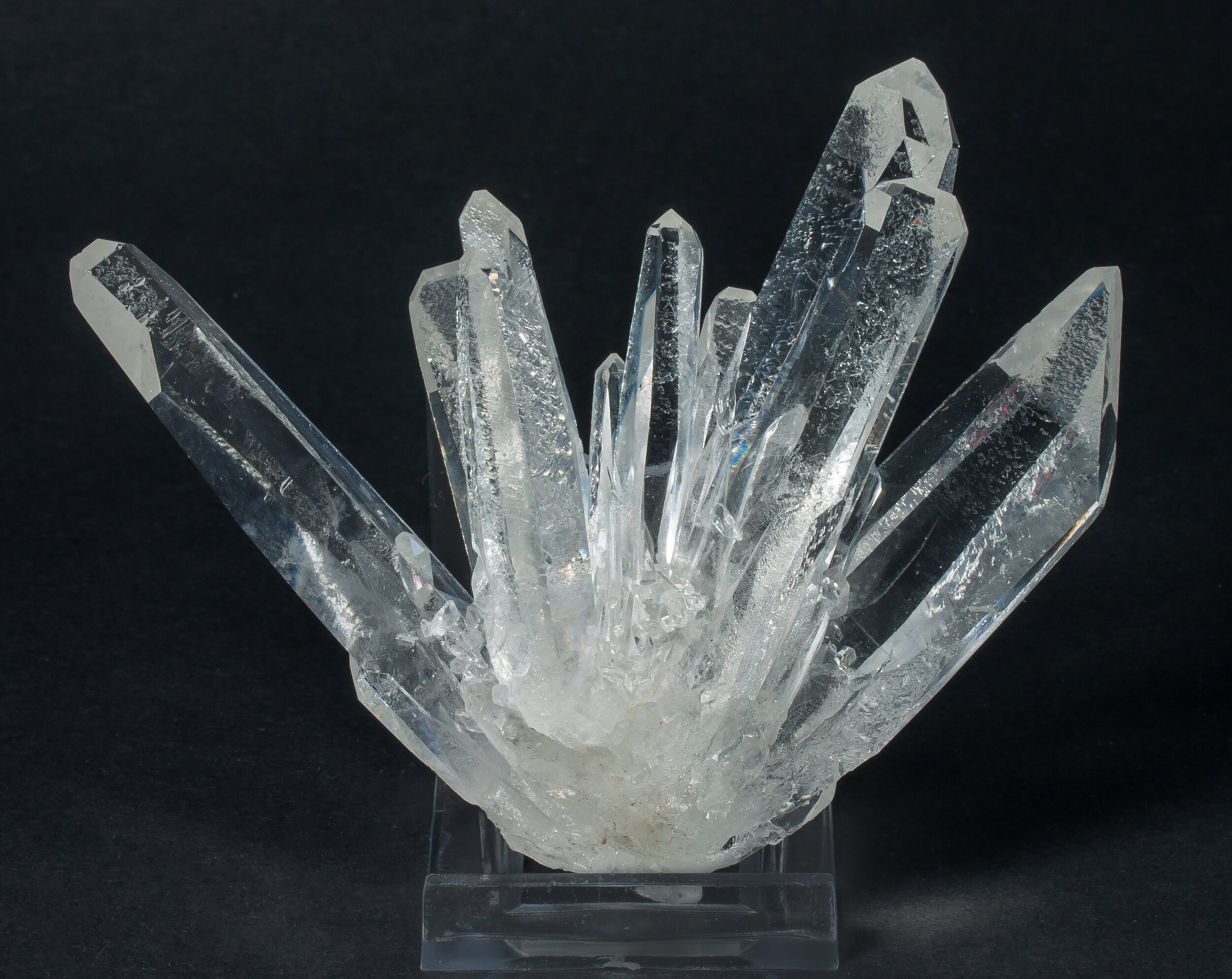 specimens/s_imagesAO1/Quartz-EFF73AO1r.jpg