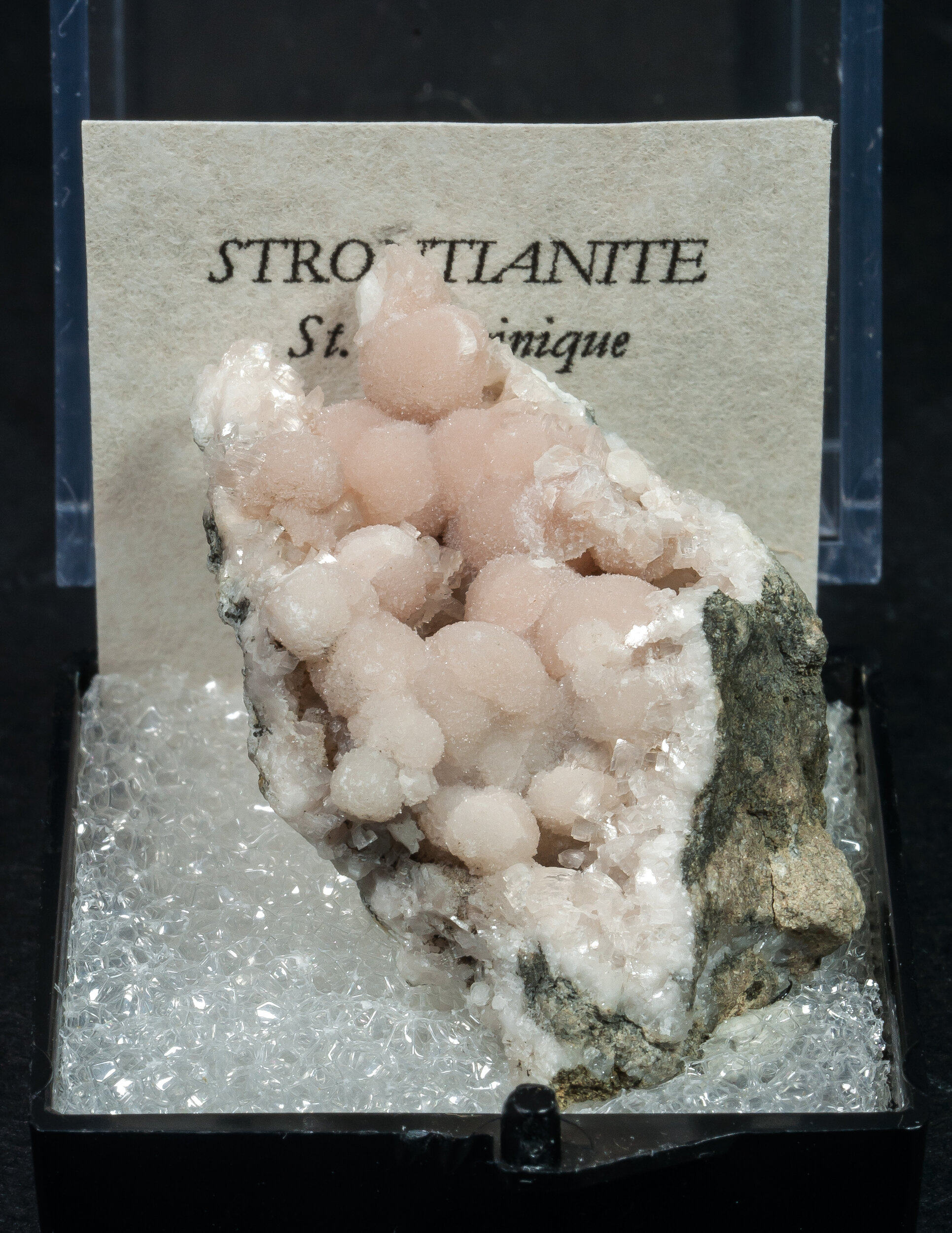specimens/s_imagesAO1/Strontianite-TMP14AO1f.jpg