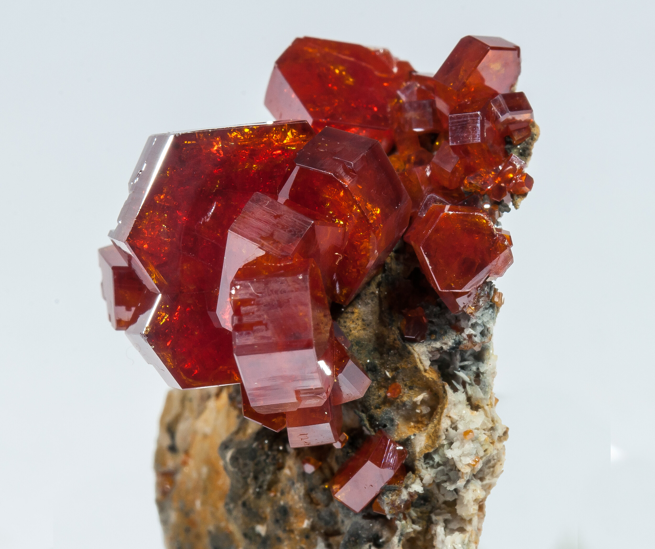 specimens/s_imagesAO1/Vanadinite-ARM36AO1d.jpg